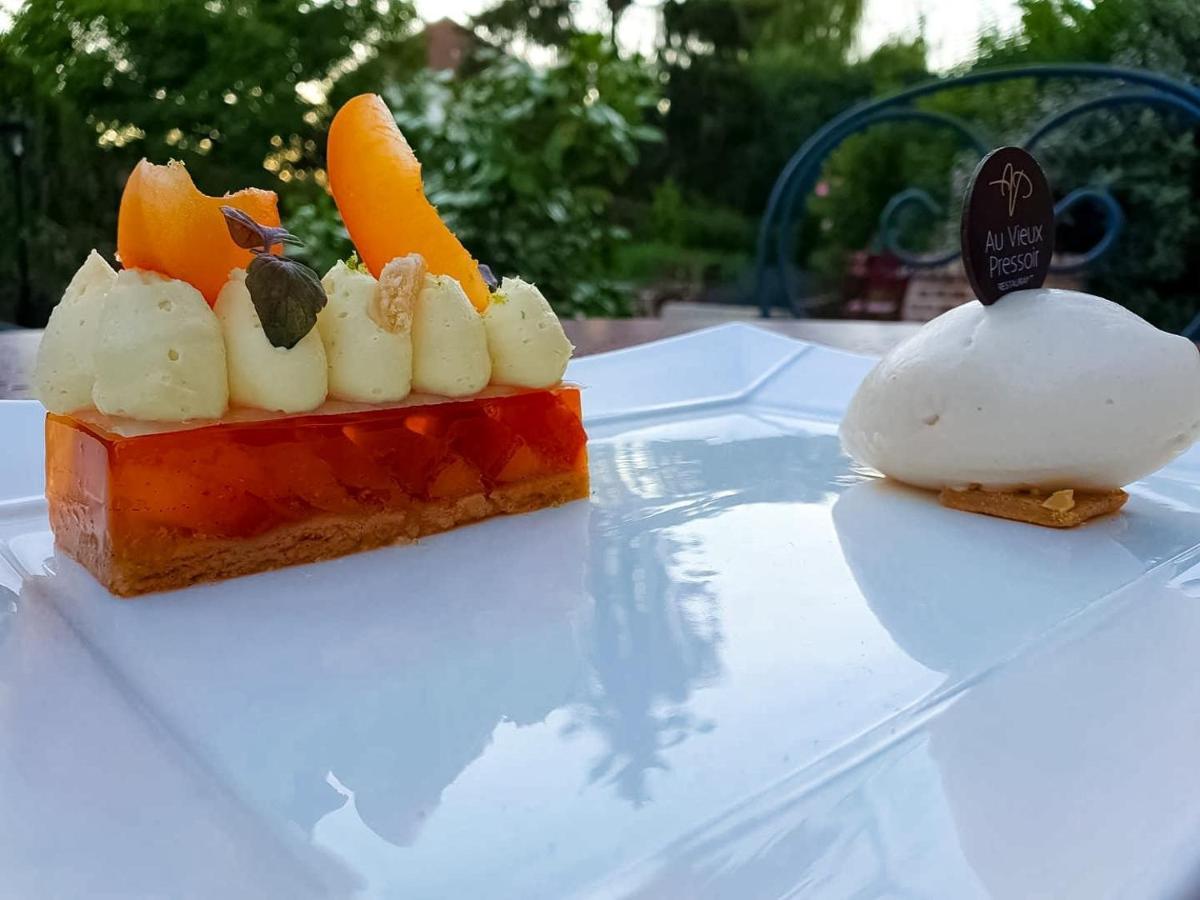 Auberge Du Lac, Sure Hotel Collection By Best Western Mesnil-Saint-Père Zewnętrze zdjęcie