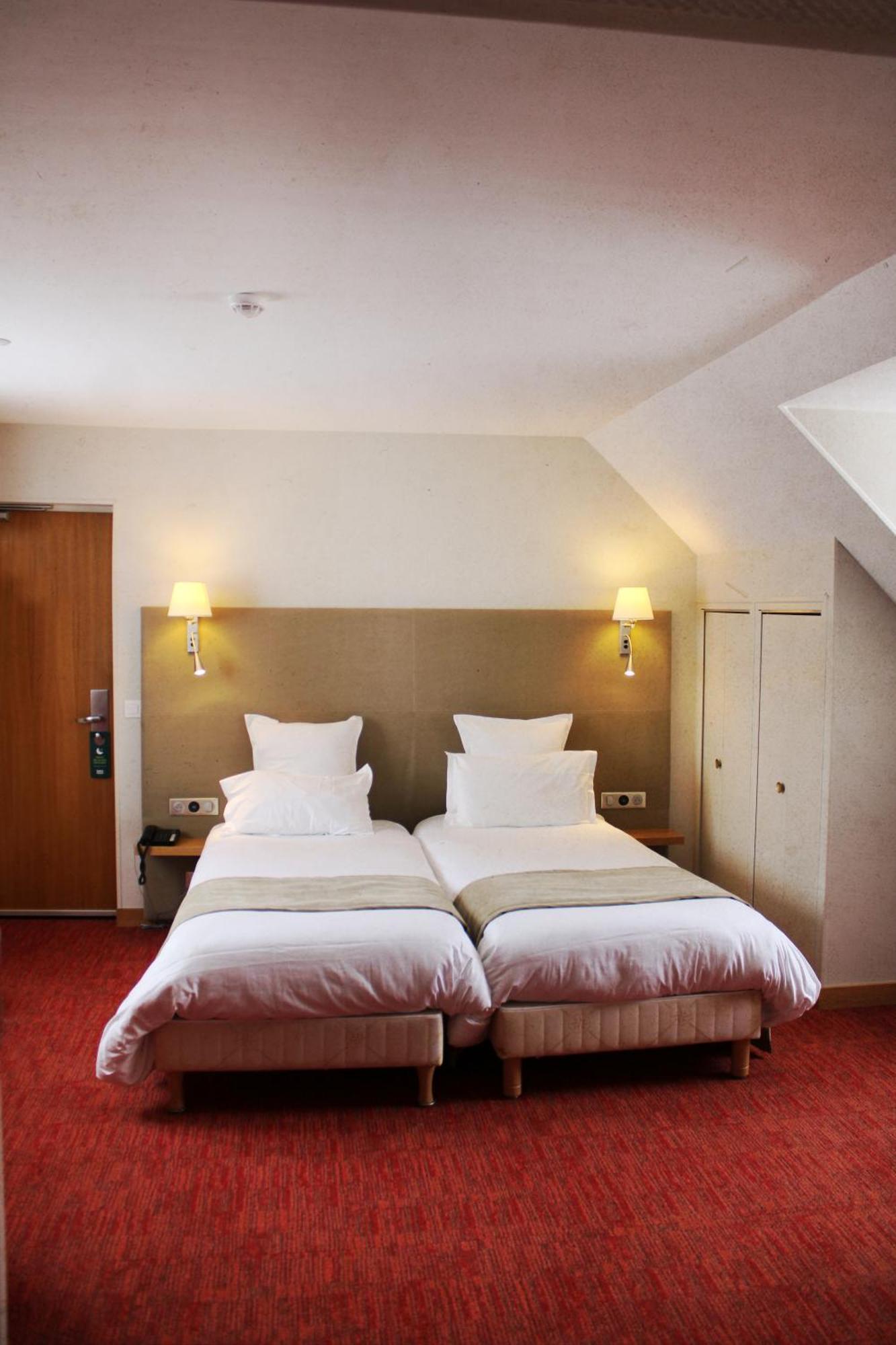 Auberge Du Lac, Sure Hotel Collection By Best Western Mesnil-Saint-Père Zewnętrze zdjęcie