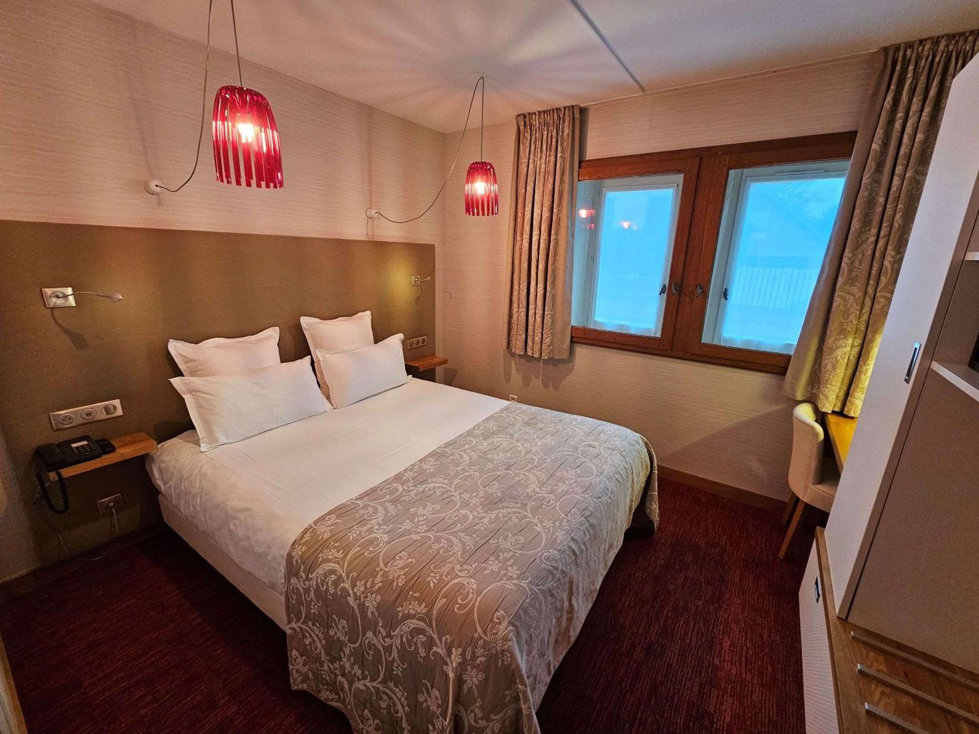 Auberge Du Lac, Sure Hotel Collection By Best Western Mesnil-Saint-Père Zewnętrze zdjęcie